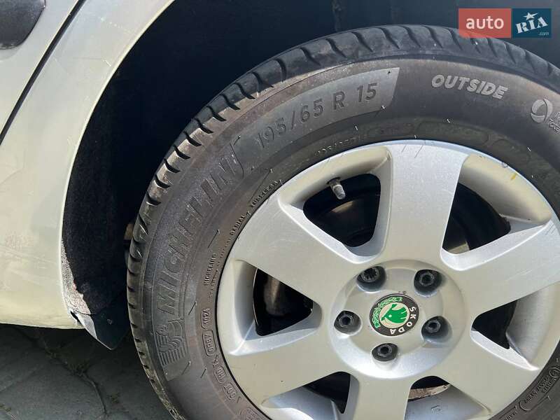 Лифтбек Skoda Octavia 2006 в Полтаве фото 4 Лифтбек Skoda Octavia 2006 в Полтаве