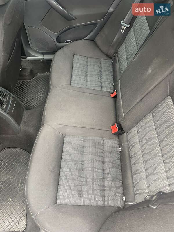 Универсал Skoda Octavia 2011 в Стрые