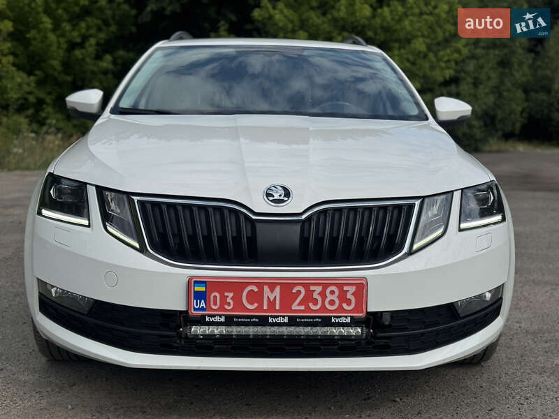 Універсал Skoda Octavia 2019 в Радивиліві