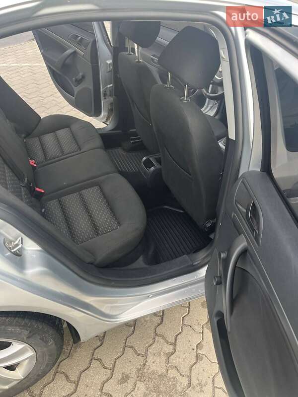 Лифтбек Skoda Octavia 2008 в Сарнах
