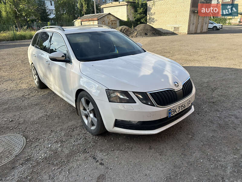 Універсал Skoda Octavia 2017 в Слов'янську