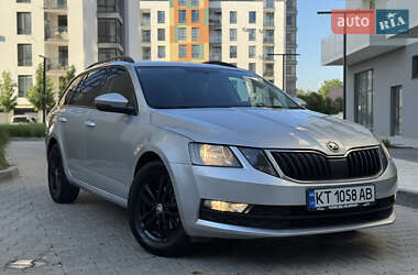 Универсал Skoda Octavia 2020 в Ивано-Франковске