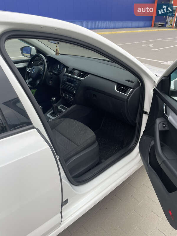 Лифтбек Skoda Octavia 2013 в Сумах