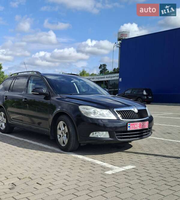 Универсал Skoda Octavia 2010 в Дубно