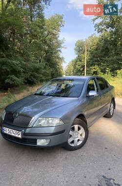 Лифтбек Skoda Octavia 2005 в 