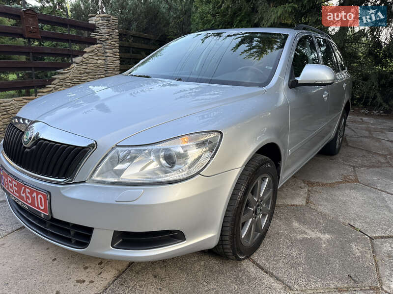 Універсал Skoda Octavia 2012 в Ковелі