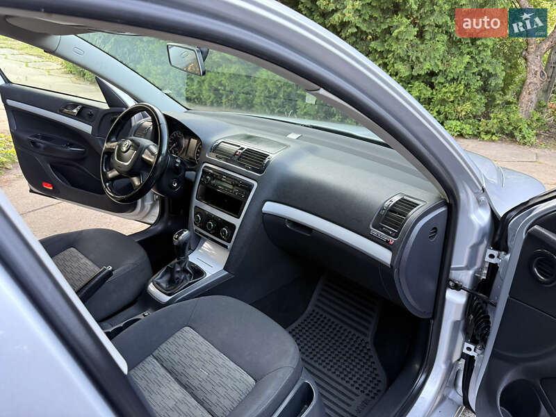 Універсал Skoda Octavia 2012 в Ковелі