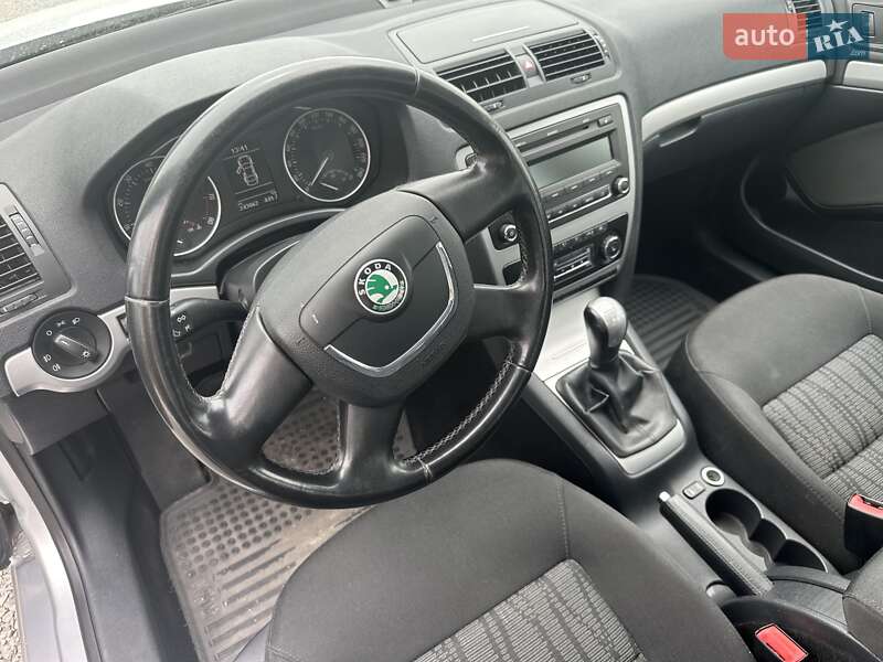 Універсал Skoda Octavia 2009 в Бучачі