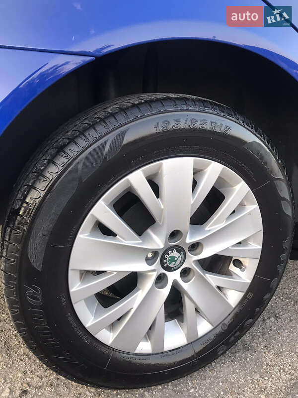 Универсал Skoda Octavia 2005 в Могилев-Подольске