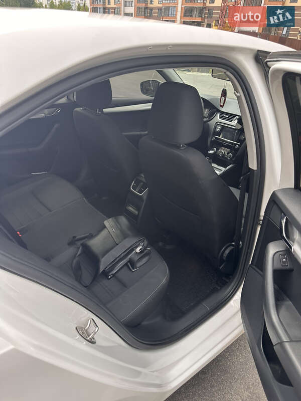 Лифтбек Skoda Octavia 2019 в Виннице