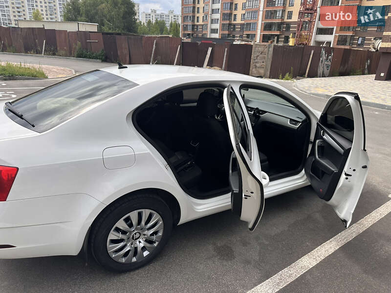 Лифтбек Skoda Octavia 2019 в Виннице