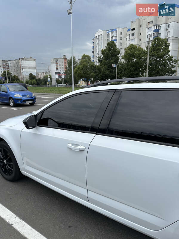 Універсал Skoda Octavia 2016 в Чернігові