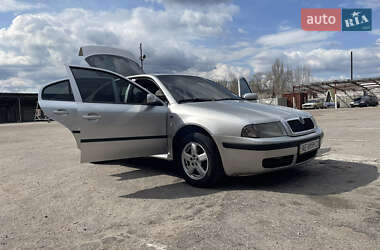 Лифтбек Skoda Octavia 2004 в Марганце