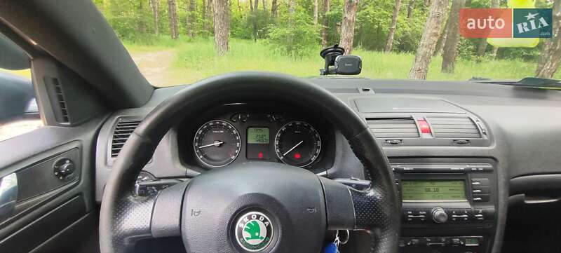 Лифтбек Skoda Octavia 2006 в Кропивницком