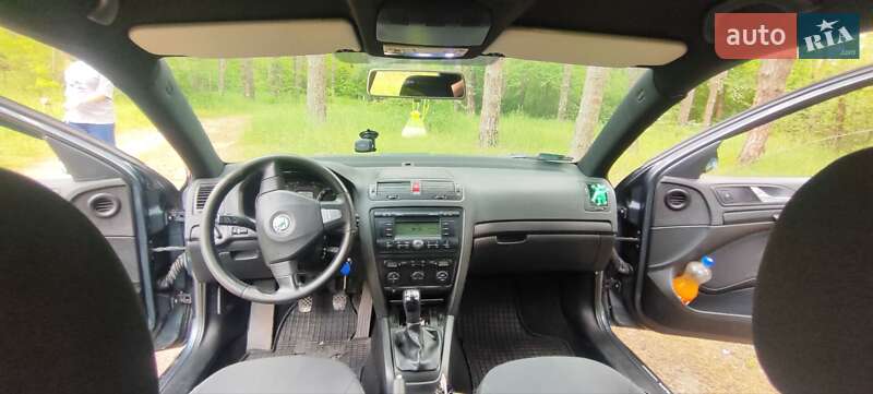 Лифтбек Skoda Octavia 2006 в Кропивницком