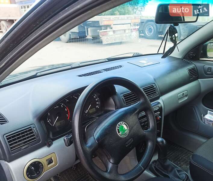 Лифтбек Skoda Octavia 2000 в Владимире