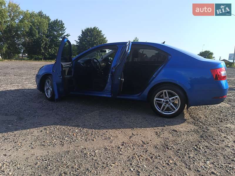 Ліфтбек Skoda Octavia 2017 в Ужгороді