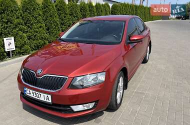 Лифтбек Skoda Octavia 2016 в Черкассах