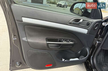 Лифтбек Skoda Octavia 2010 в 