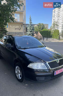 Лифтбек Skoda Octavia 2011 в Киеве