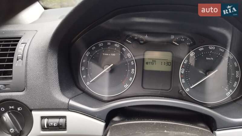 Универсал Skoda Octavia 2006 в Немирове