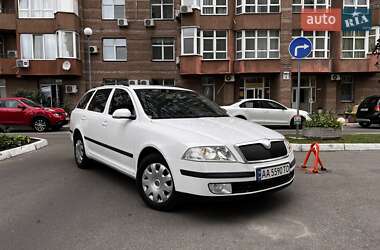 Универсал Skoda Octavia 2008 в Коростышеве