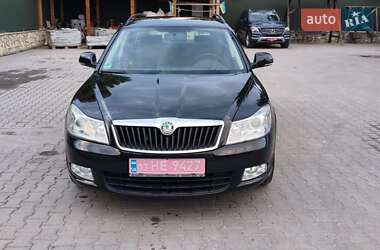 Універсал Skoda Octavia 2010 в Волочиську