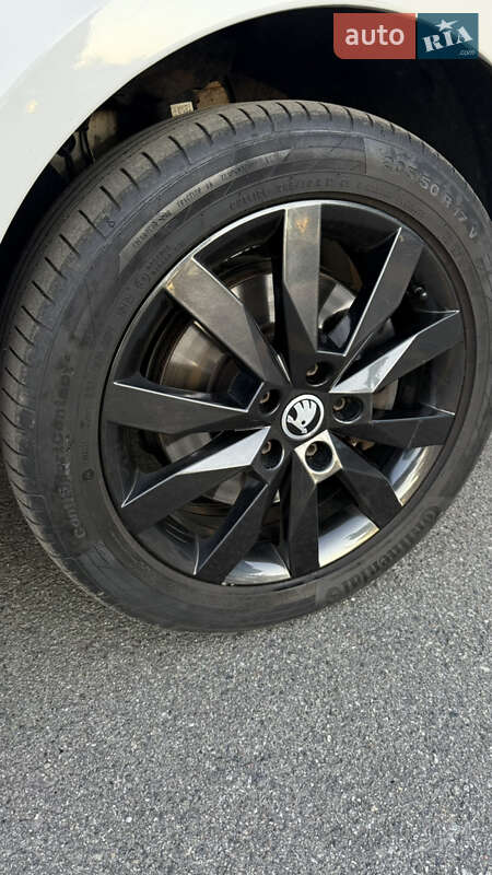 Ліфтбек Skoda Octavia 2014 в Києві