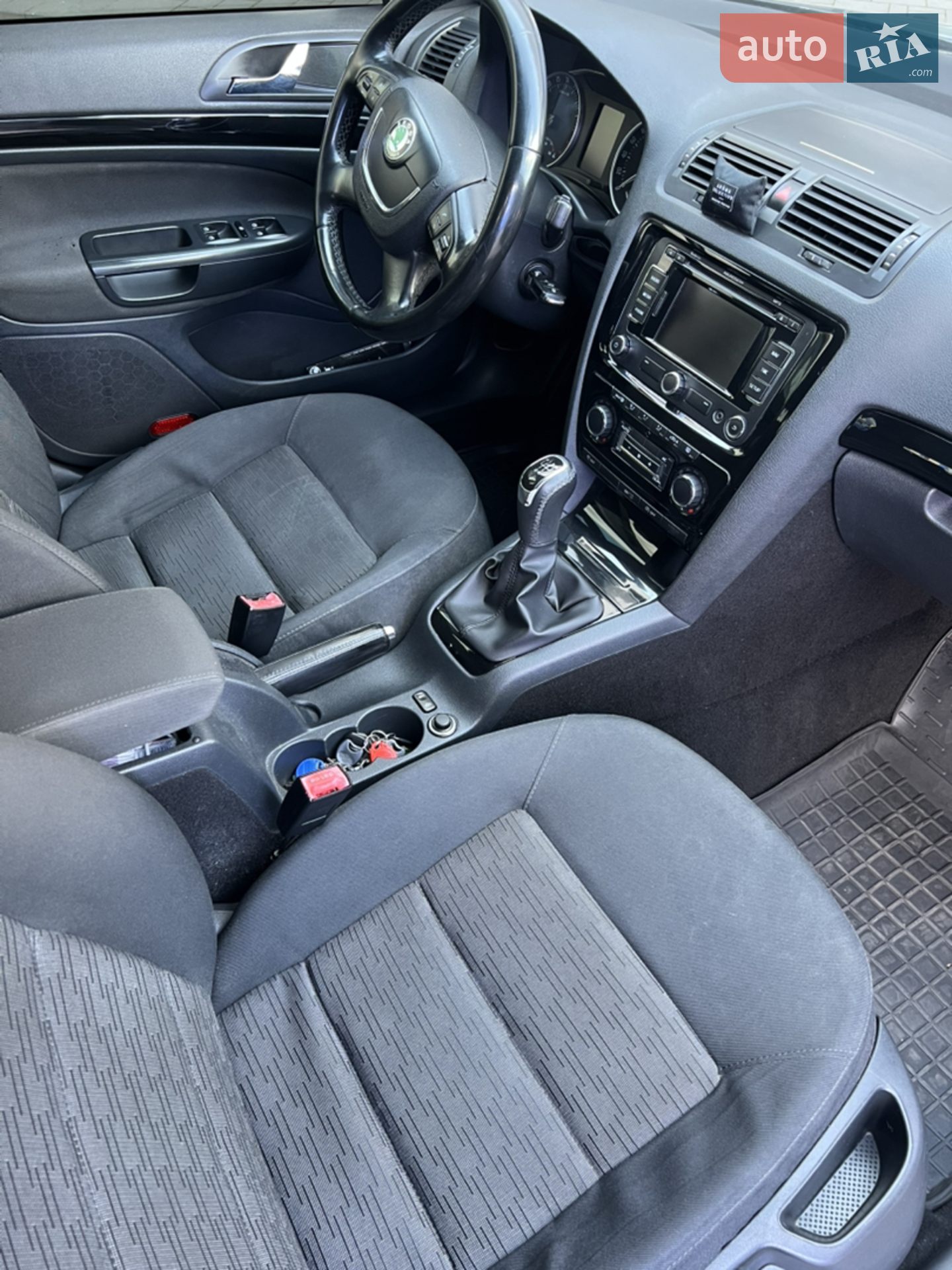 2011 Skoda Octavia - мініатюра 10