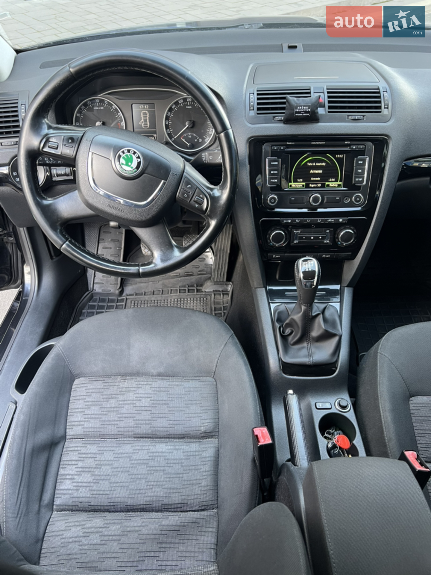2011 Skoda Octavia - мініатюра 13