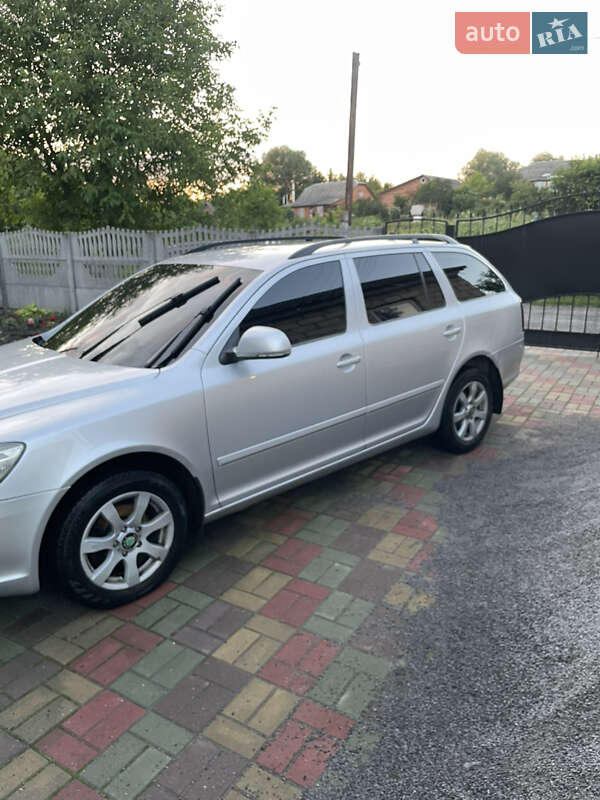 Универсал Skoda Octavia 2013 в Хмельницком