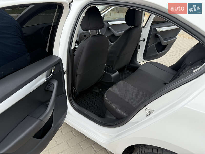 Лифтбек Skoda Octavia 2019 в Сумах