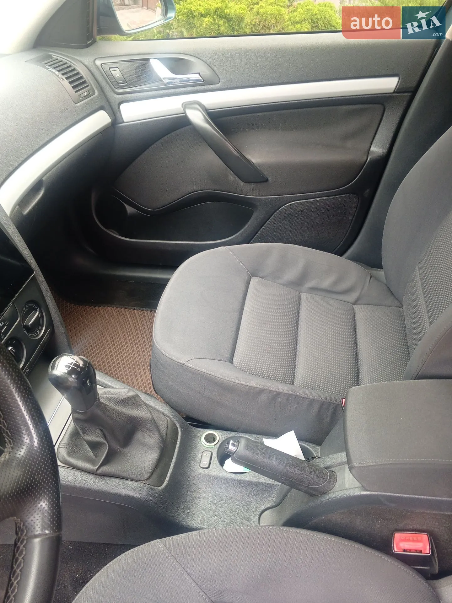 Skoda Octavia 2005 VIN TMBCA61Z052096864 фото оголошення 3 з 12