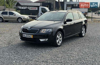 Универсал Skoda Octavia 2014 в Староконстантинове