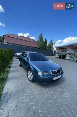 Ліфтбек Skoda Octavia 2003 в Чернівцях