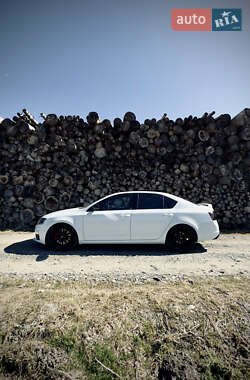 Лифтбек Skoda Octavia 2016 в Киеве