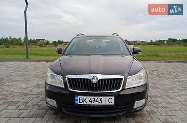Универсал Skoda Octavia 2011 в Ровно