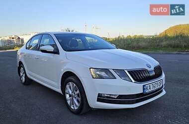 Лифтбек Skoda Octavia 2019 в Виннице