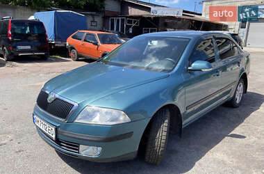 Лифтбек Skoda Octavia 2004 в Житомире