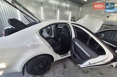 Лифтбек Skoda Octavia 2013 в 