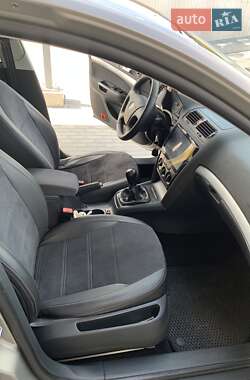 Лифтбек Skoda Octavia 2008 в 