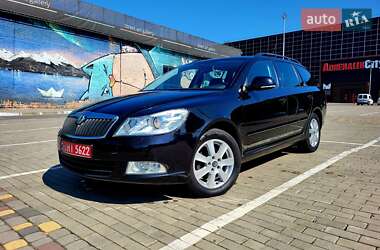 Универсал Skoda Octavia 2009 в Луцке