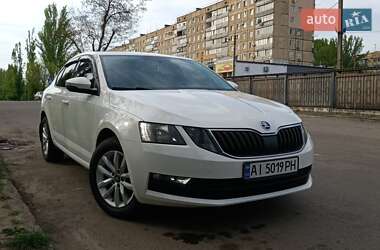 Лифтбек Skoda Octavia 2017 в Кривом Роге