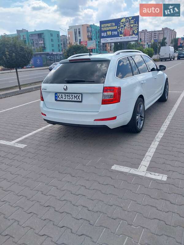 Универсал Skoda Octavia 2015 в Киеве