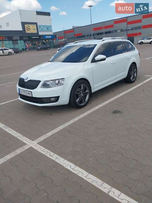 Универсал Skoda Octavia 2015 в Киеве