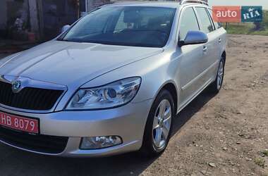 Универсал Skoda Octavia 2012 в Луцке