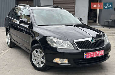 Універсал Skoda Octavia 2012 в Харкові