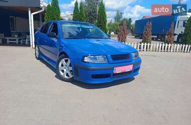 Лифтбек Skoda Octavia 2003 в Барышевке