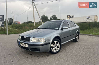 Лифтбек Skoda Octavia 2003 в Львове