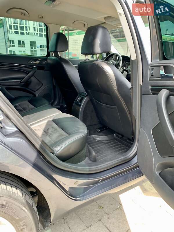Універсал Skoda Octavia 2010 в Івано-Франківську